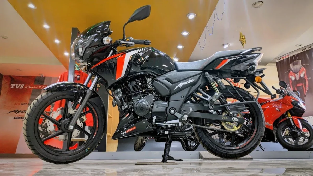 TVS Apache 160 2V Dual-ABS Launch